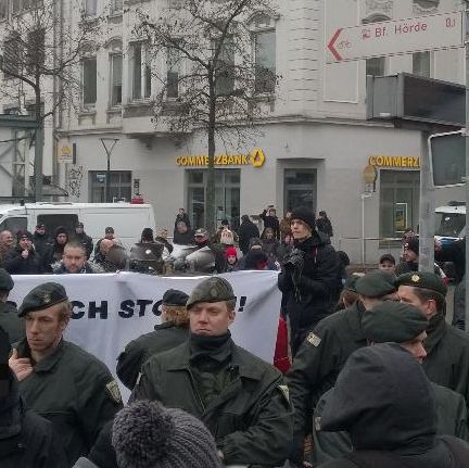 Protest gegen Neonazis in Hörde